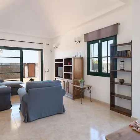 Vista De La Montana * 普拉亚布兰卡