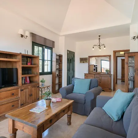 Vista De La Montana 普拉亚布兰卡